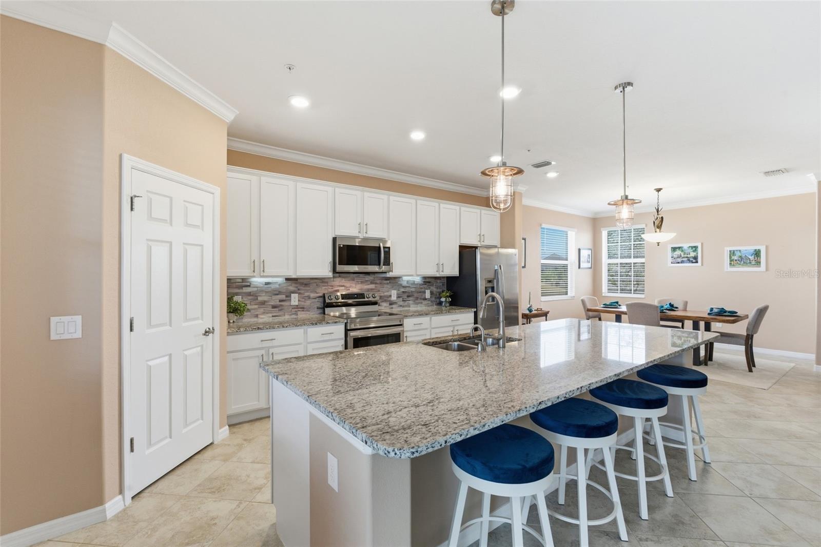 Image 9 of 68 For 14017 Black Beauty Drive 322