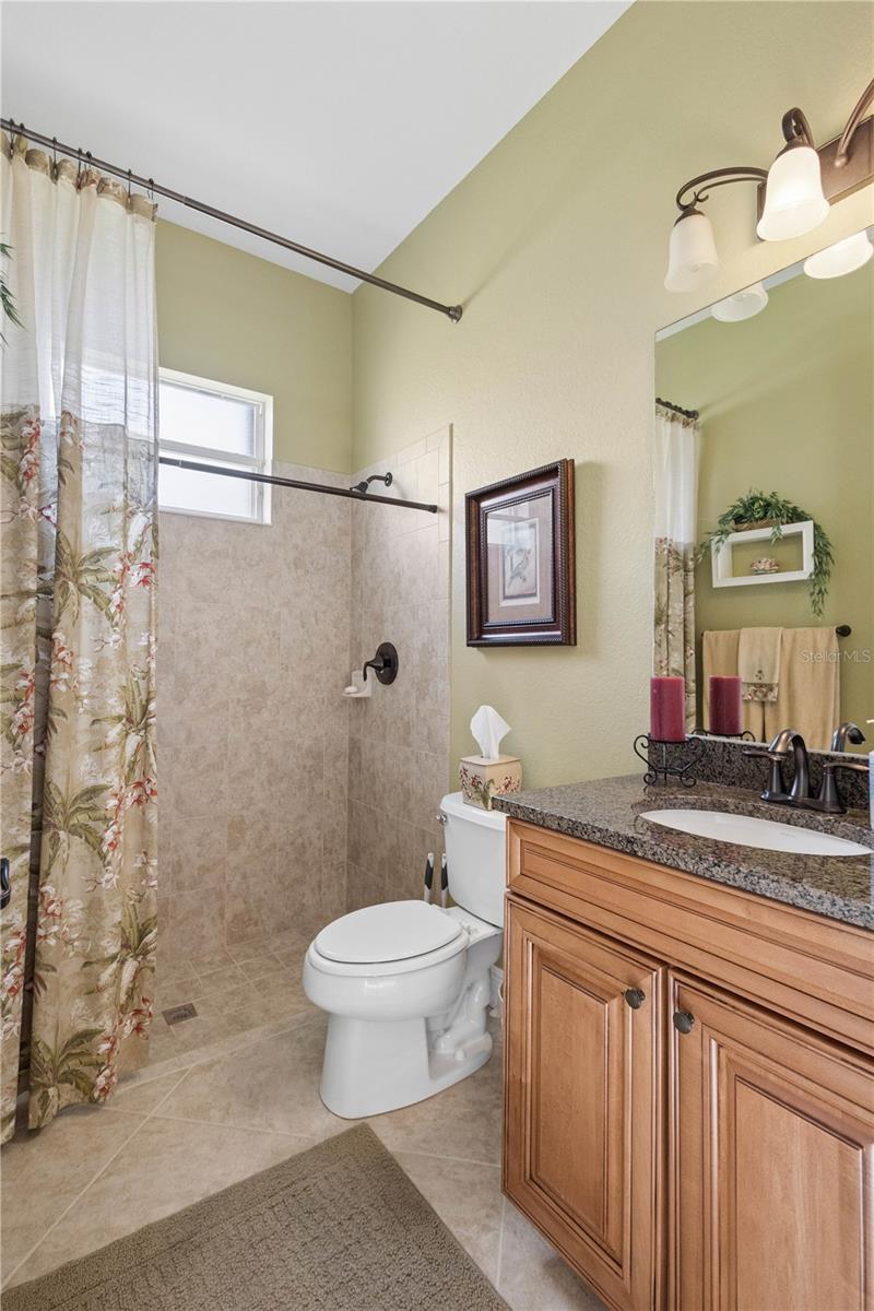 Image 25 of 70 For 1376 Winding Lakes Ct