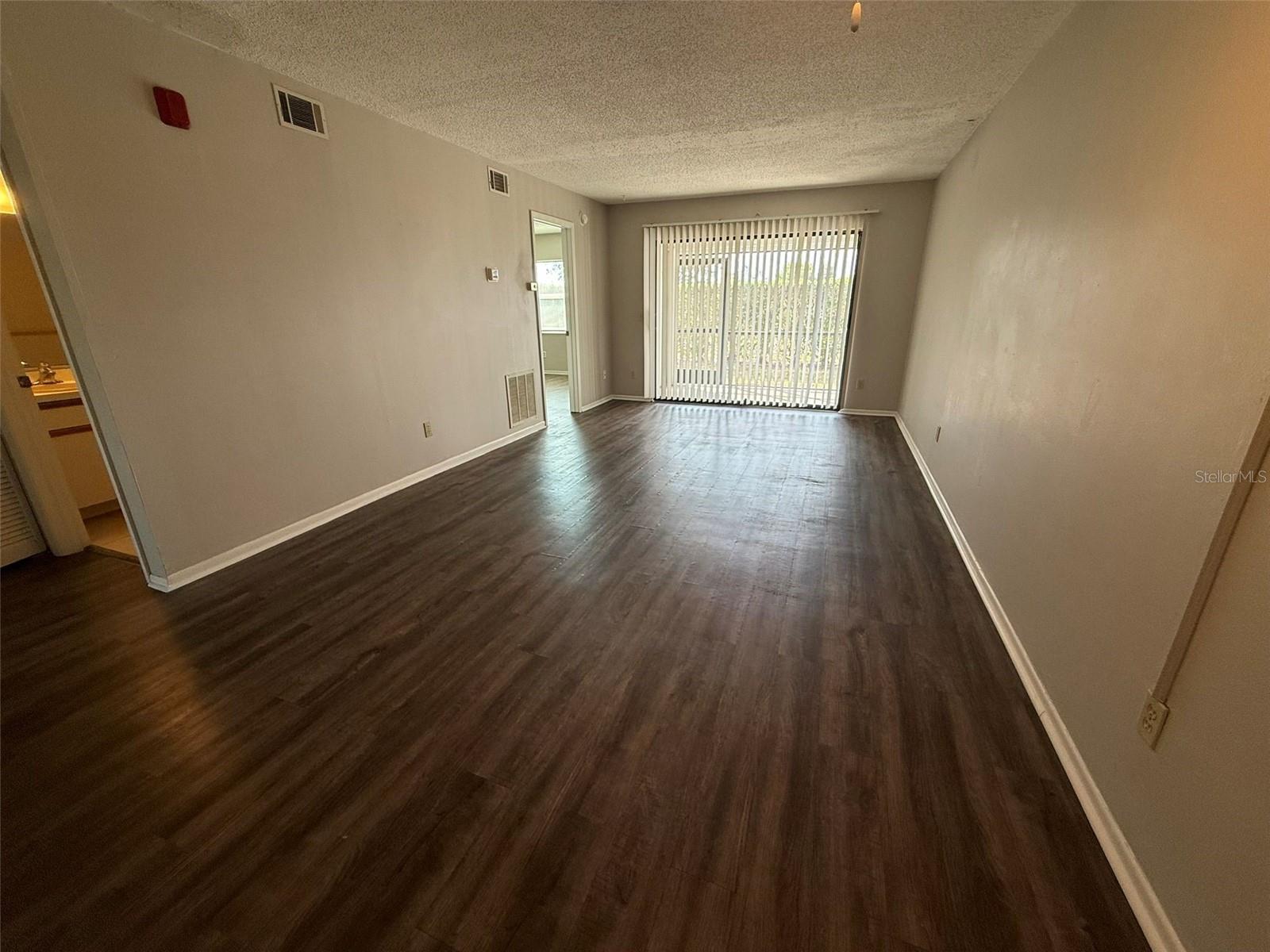 Image 4 of 13 For 26485 Rampart Boulevard D1