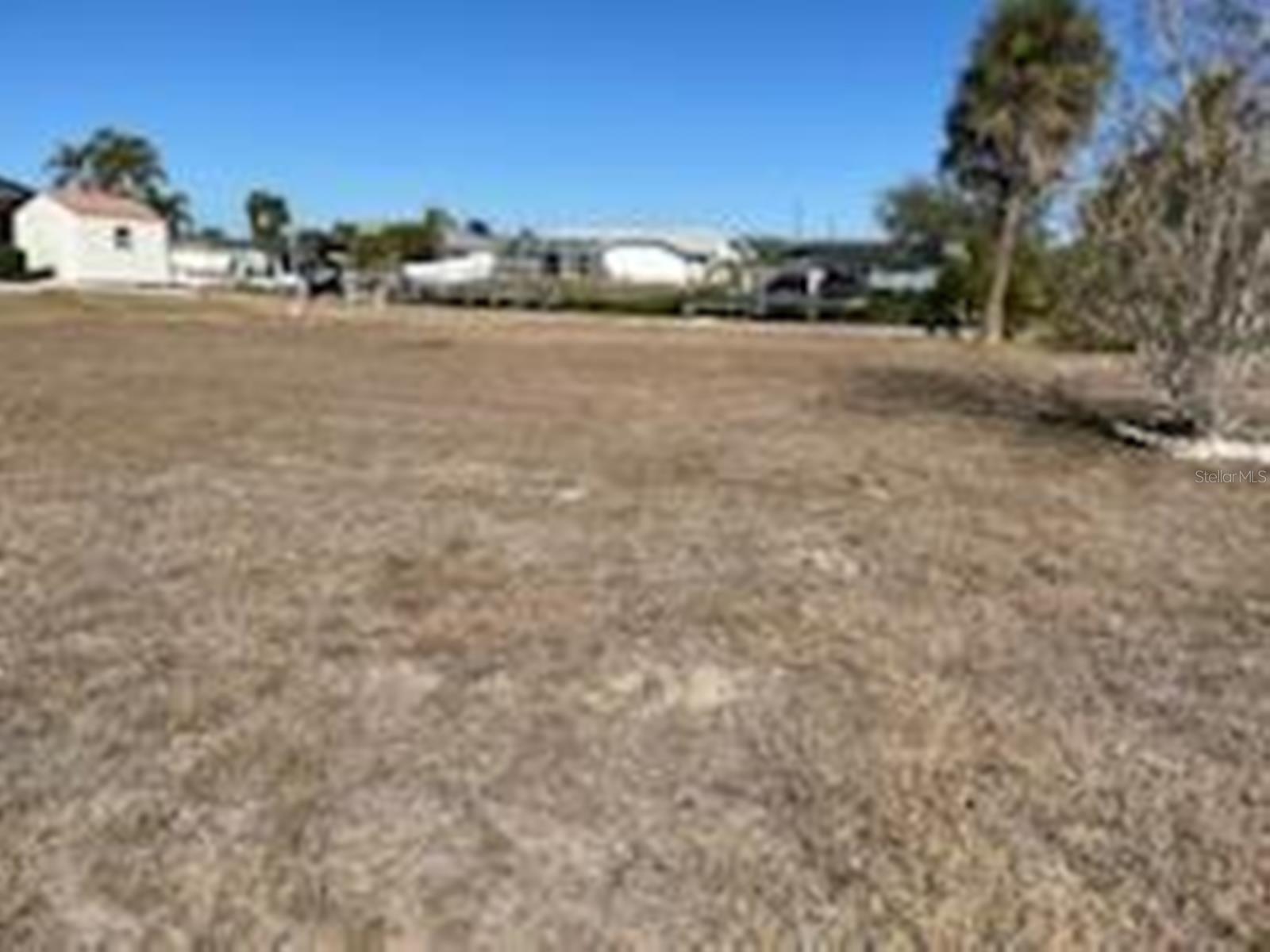 Image 5 of 11 For 19262 Pine Bluff Court