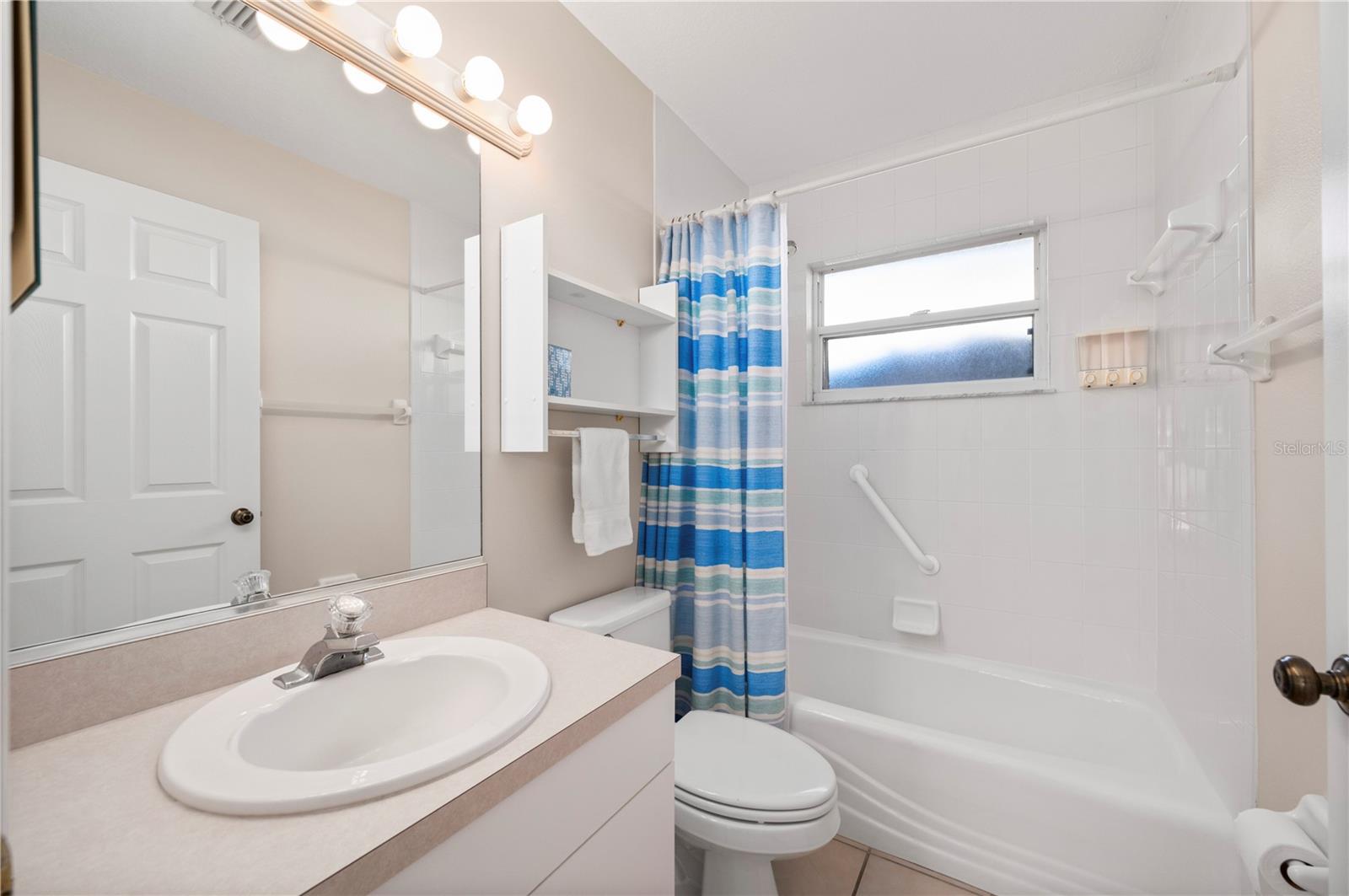 Image 27 of 55 For 1029 Harbor Town Drive