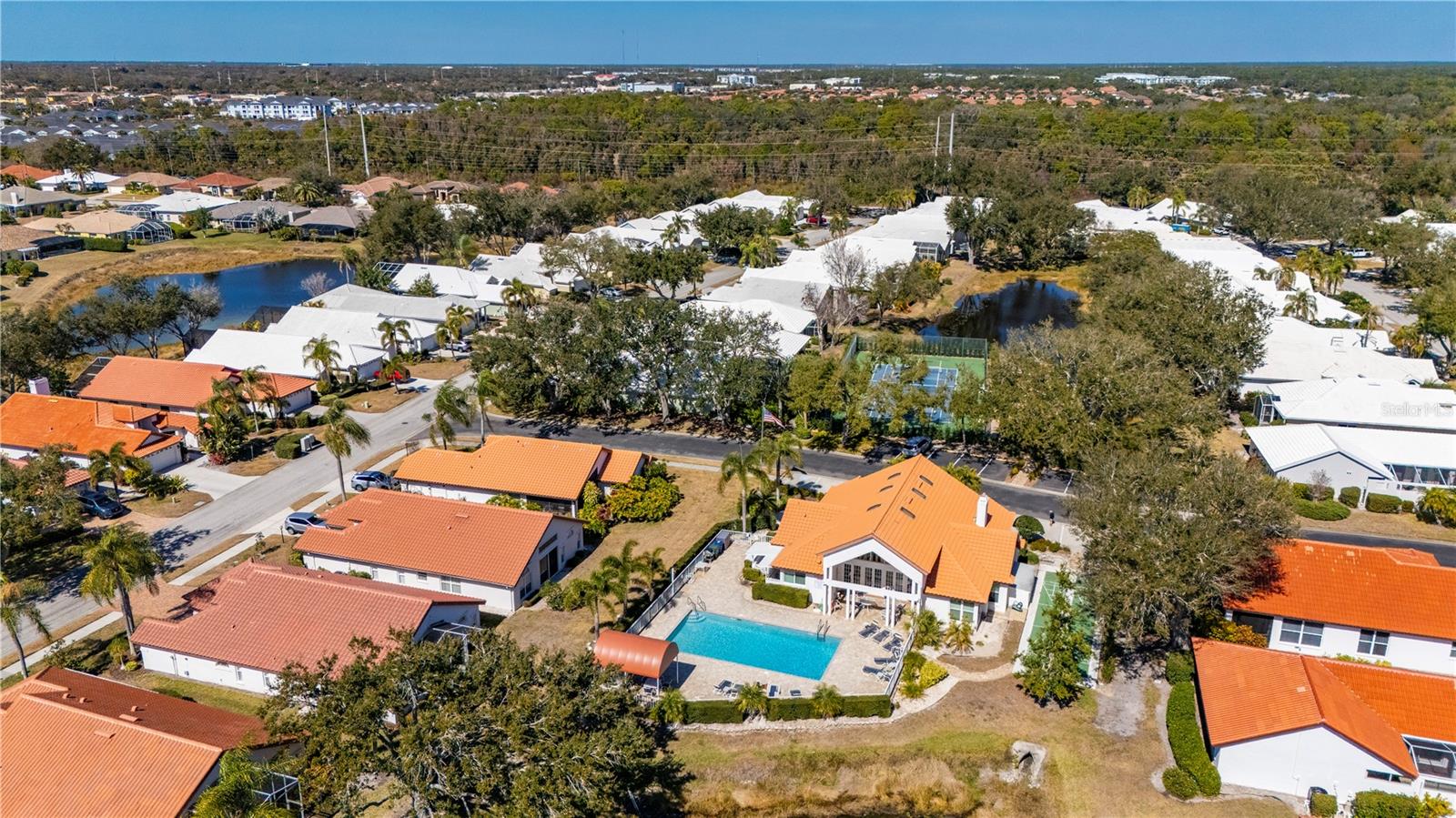 Image 48 of 55 For 1029 Harbor Town Drive