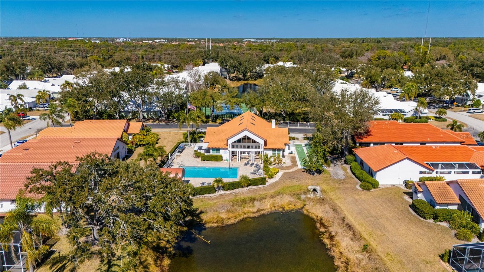 Image 50 of 55 For 1029 Harbor Town Drive