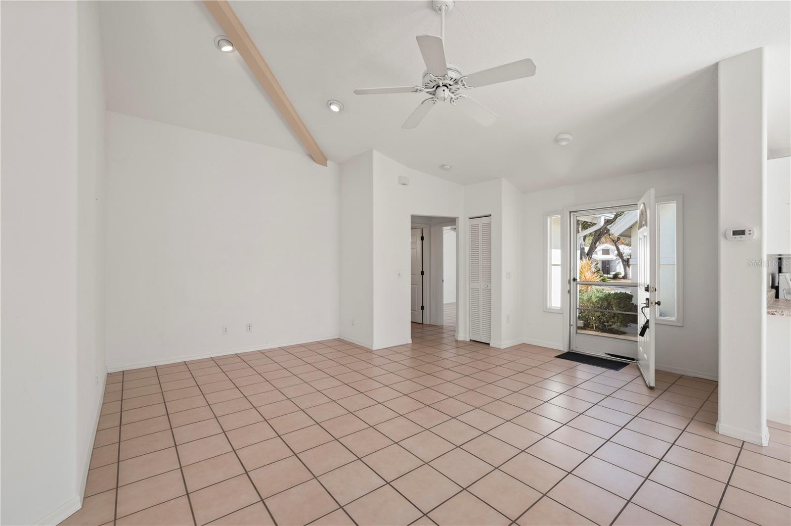 Image 9 of 55 For 1029 Harbor Town Drive