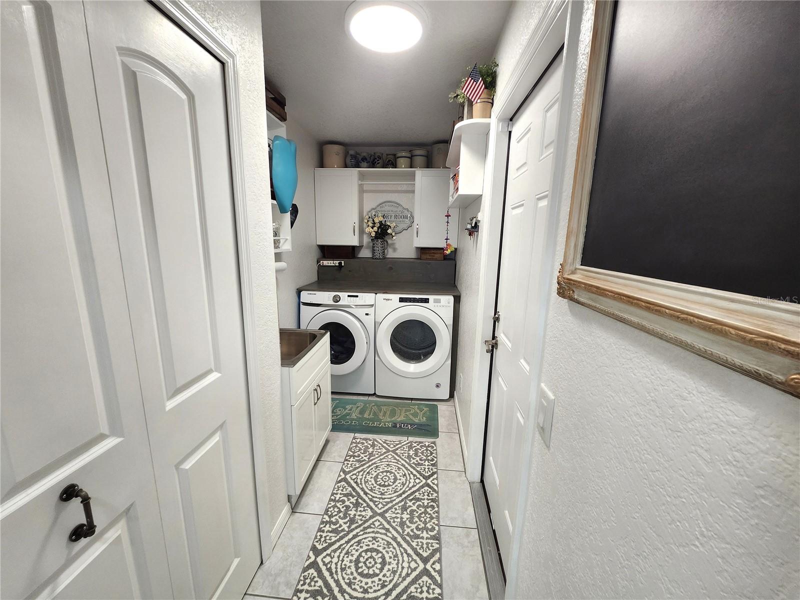 Image 16 of 80 For 319 Kindred Boulevard