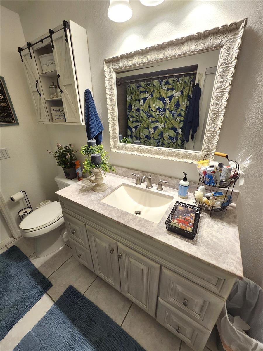 Image 42 of 80 For 319 Kindred Boulevard