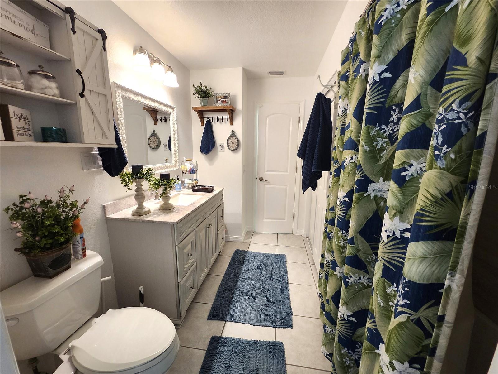 Image 44 of 80 For 319 Kindred Boulevard