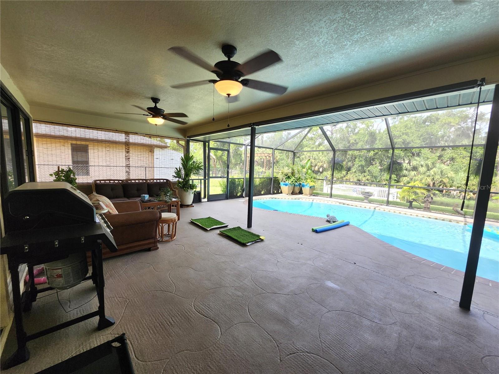 Image 50 of 80 For 319 Kindred Boulevard