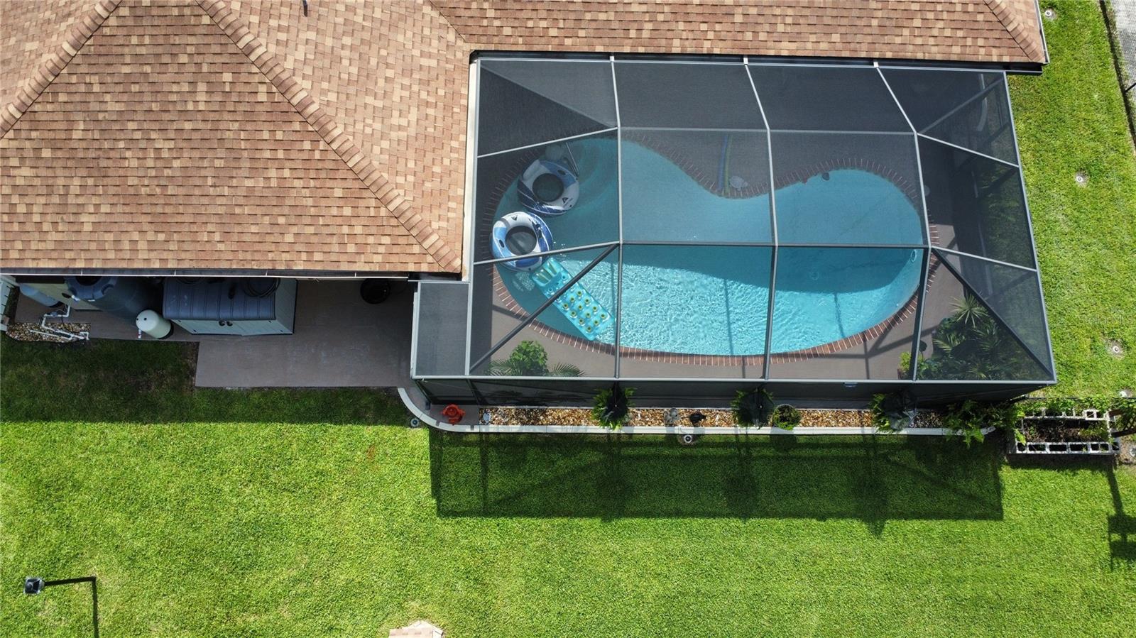 Image 59 of 80 For 319 Kindred Boulevard