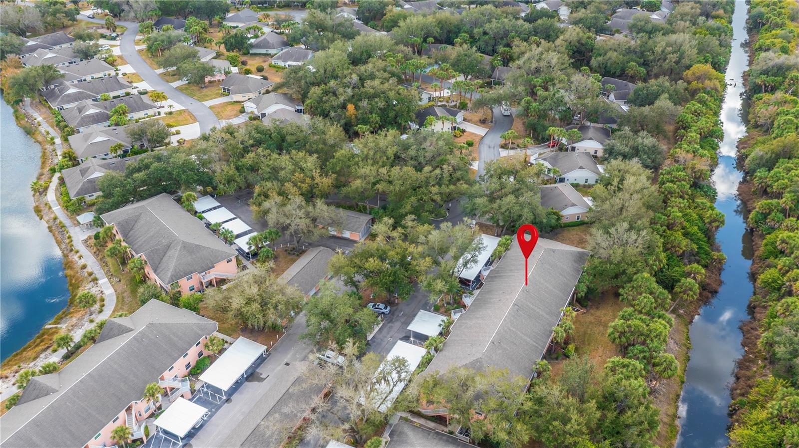 Image 4 of 83 For 19300 Water Oak Drive 102