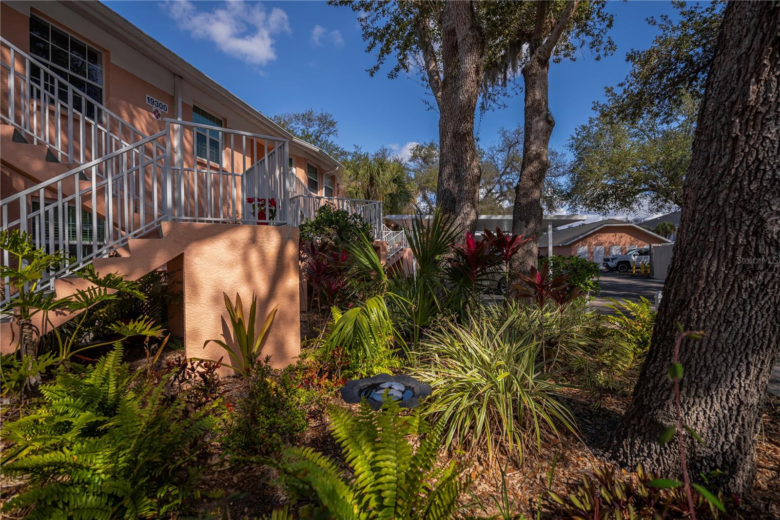 Image 6 of 83 For 19300 Water Oak Drive 102