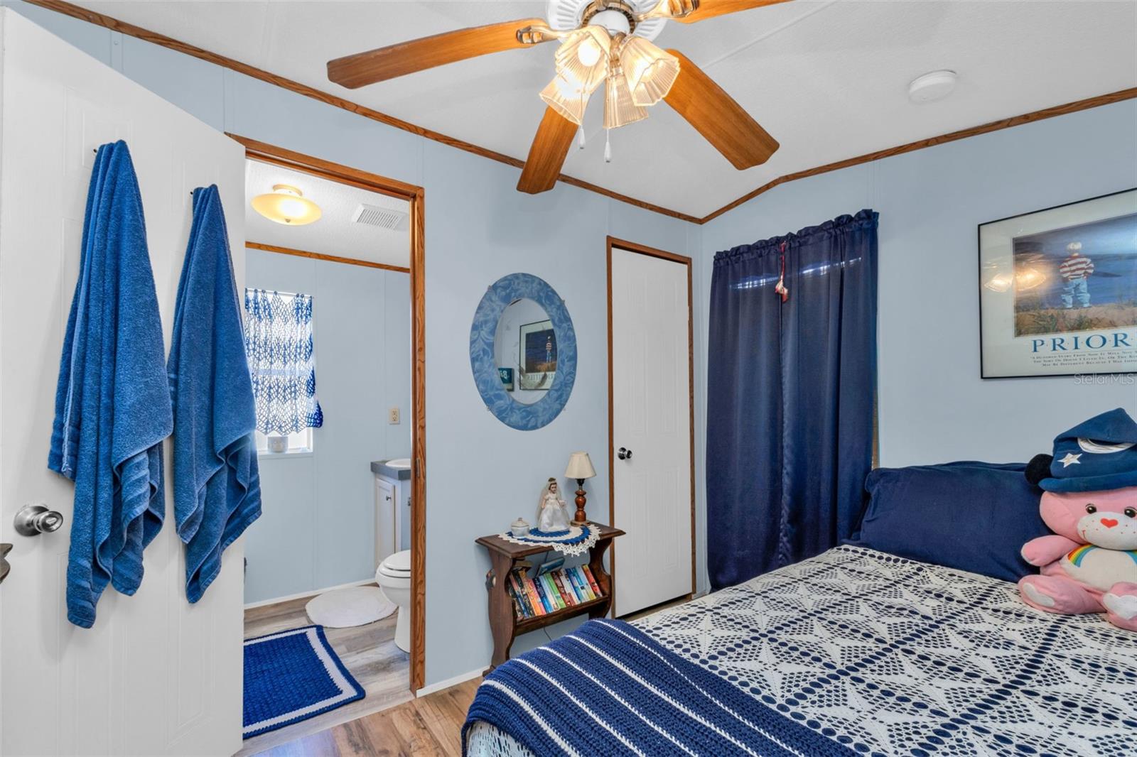 Image 13 of 30 For 1607 Woodlawn Avenue