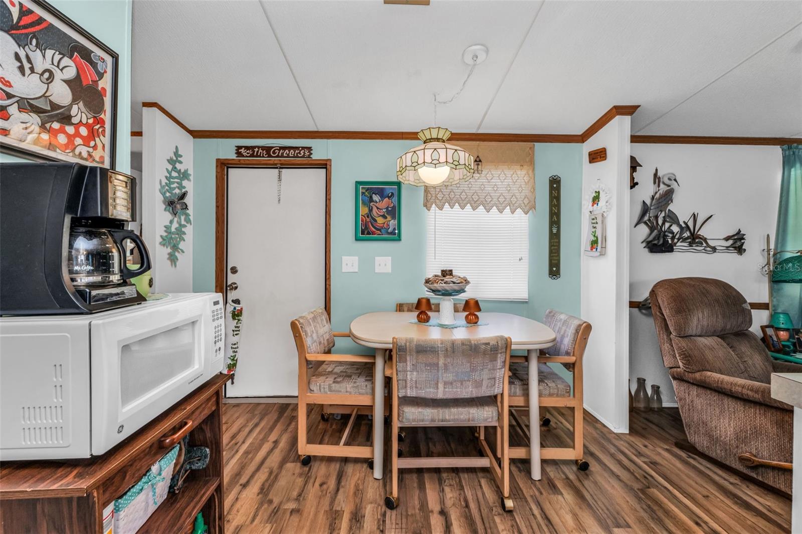 Image 18 of 30 For 1607 Woodlawn Avenue