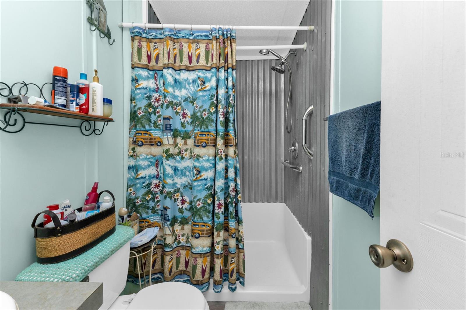 Image 22 of 30 For 1607 Woodlawn Avenue