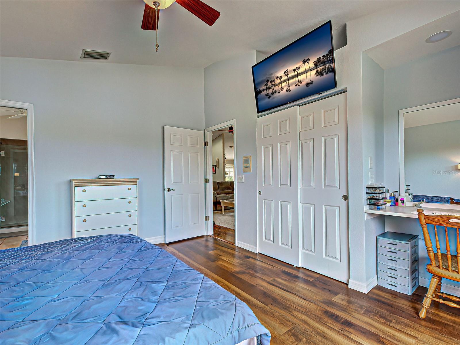 Image 33 of 83 For 13314 Prentice Avenue