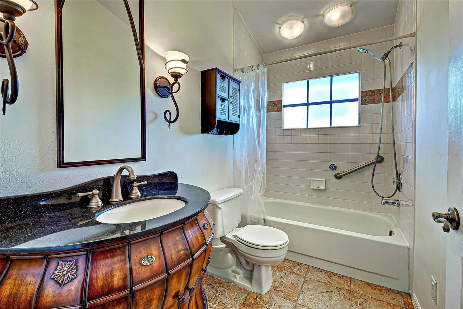 Image 37 of 83 For 13314 Prentice Avenue