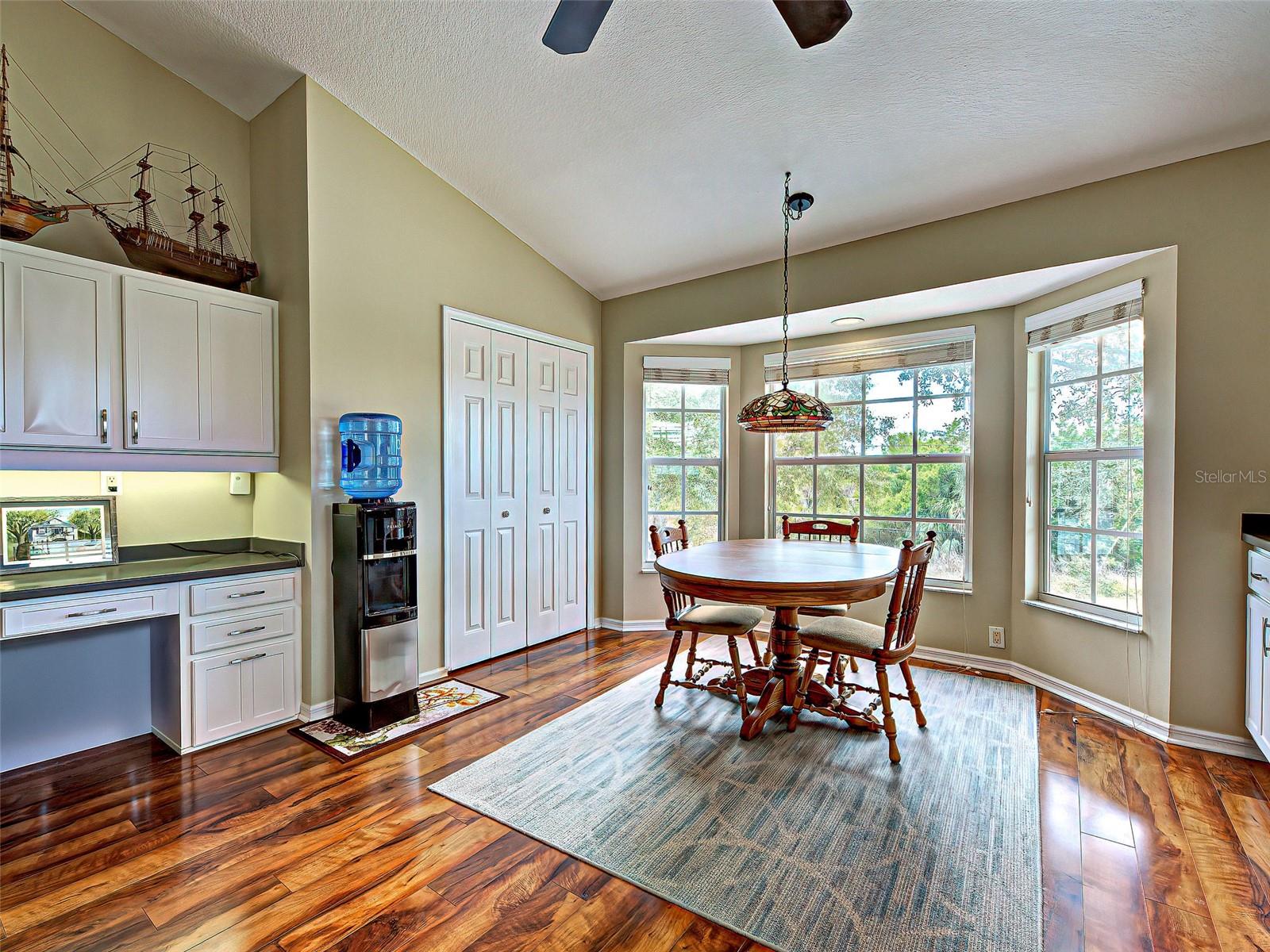 Image 44 of 83 For 13314 Prentice Avenue