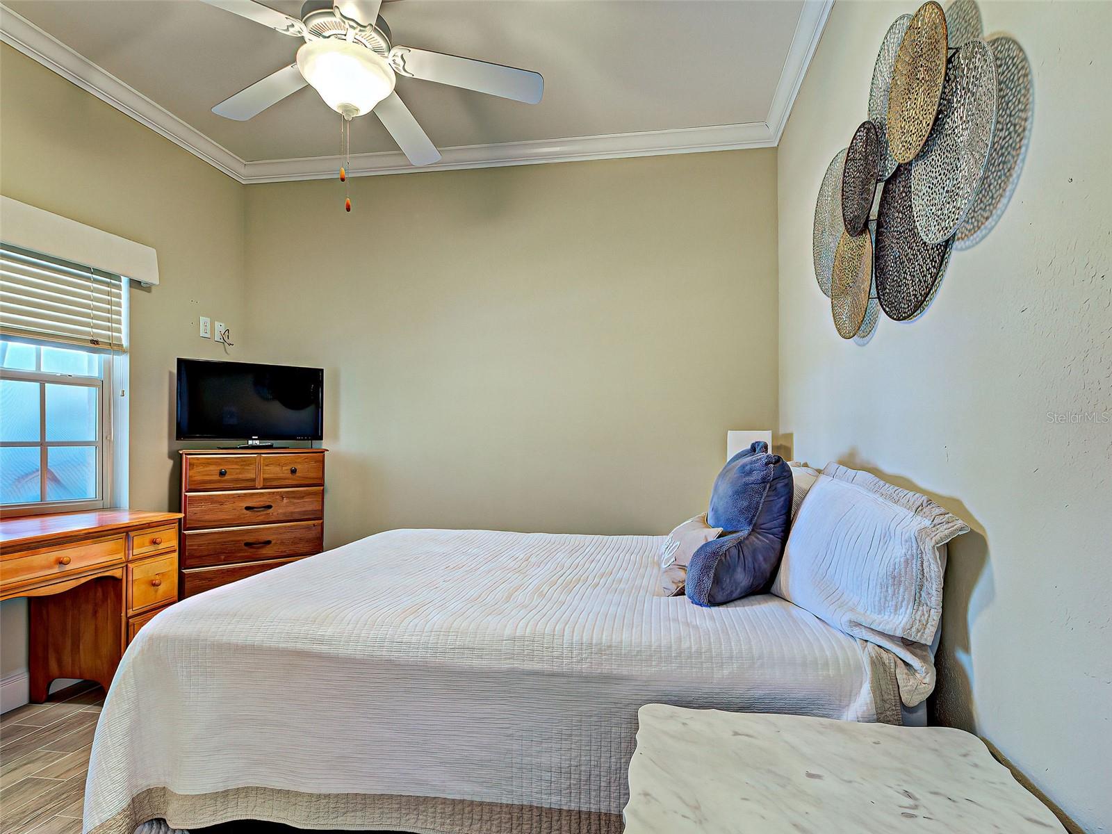 Image 59 of 83 For 13314 Prentice Avenue