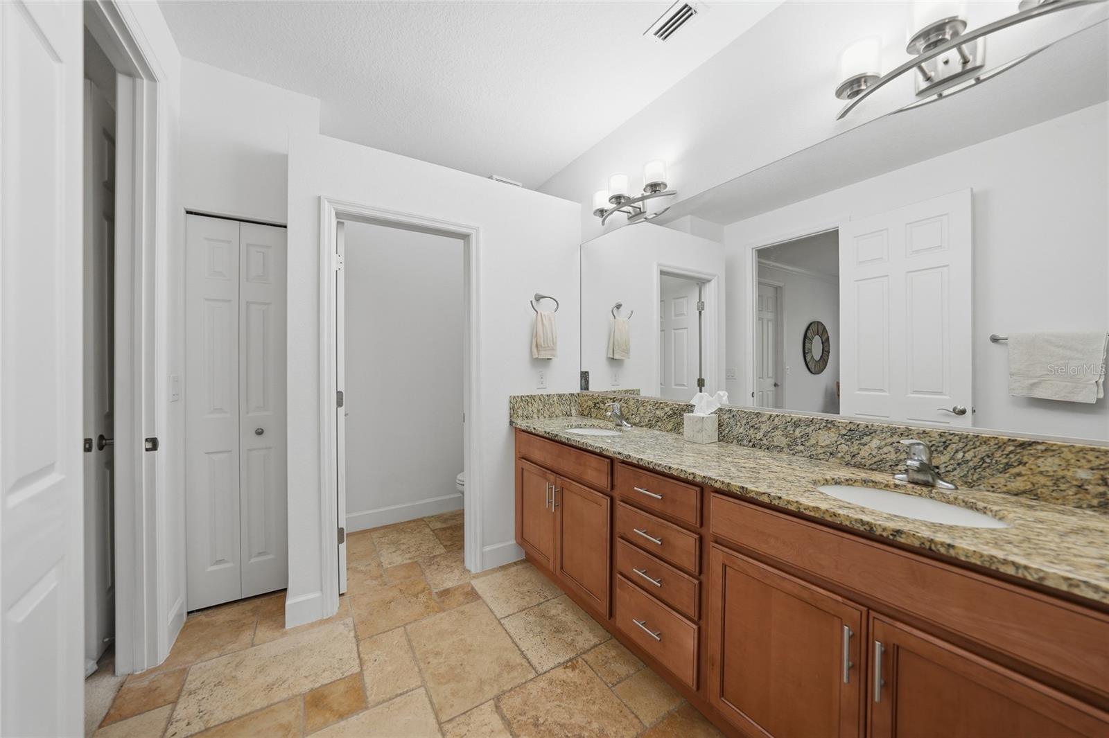 Image 18 of 31 For 28103 Pablo Picasso Drive