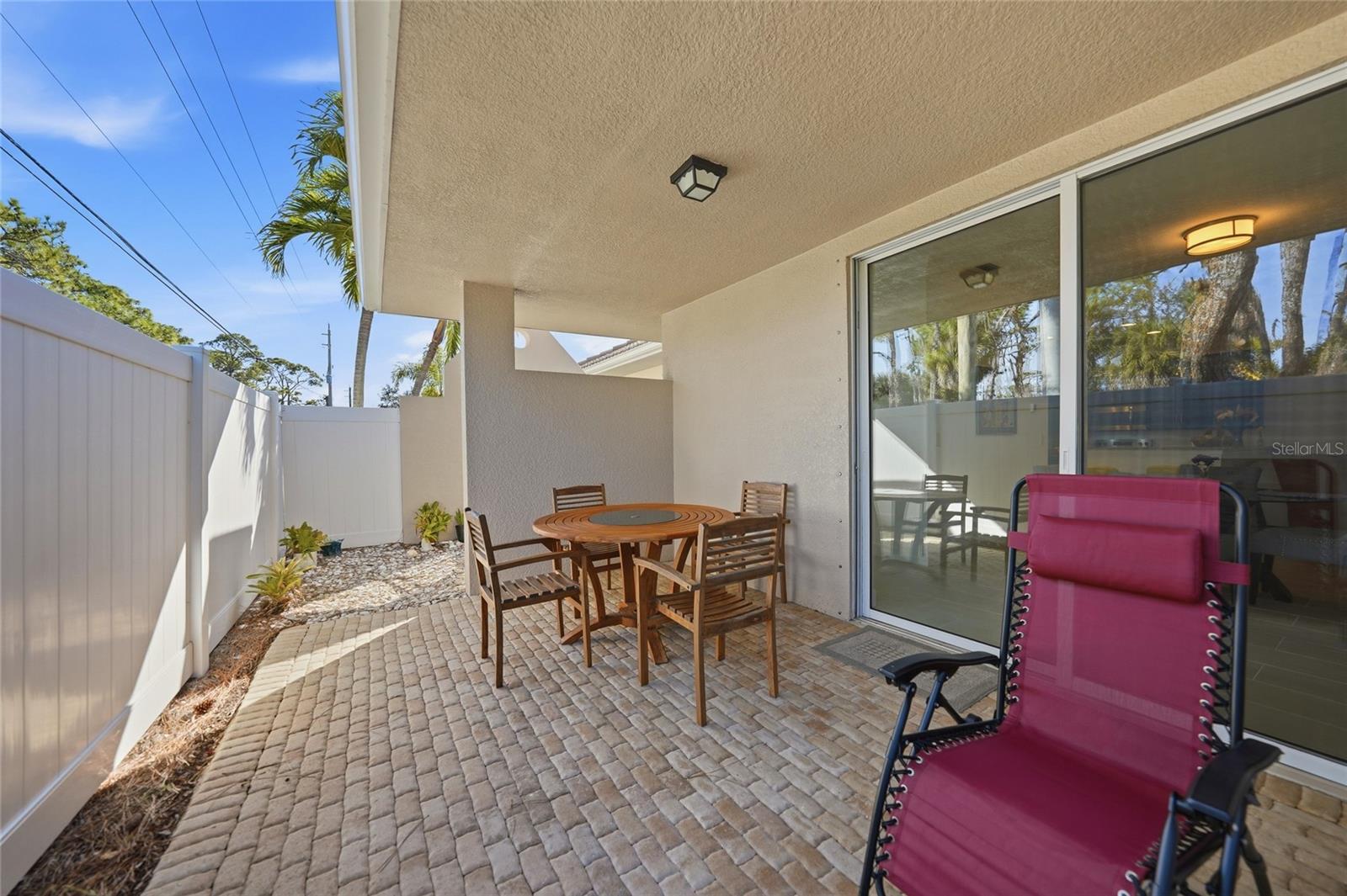 Image 26 of 31 For 28103 Pablo Picasso Drive