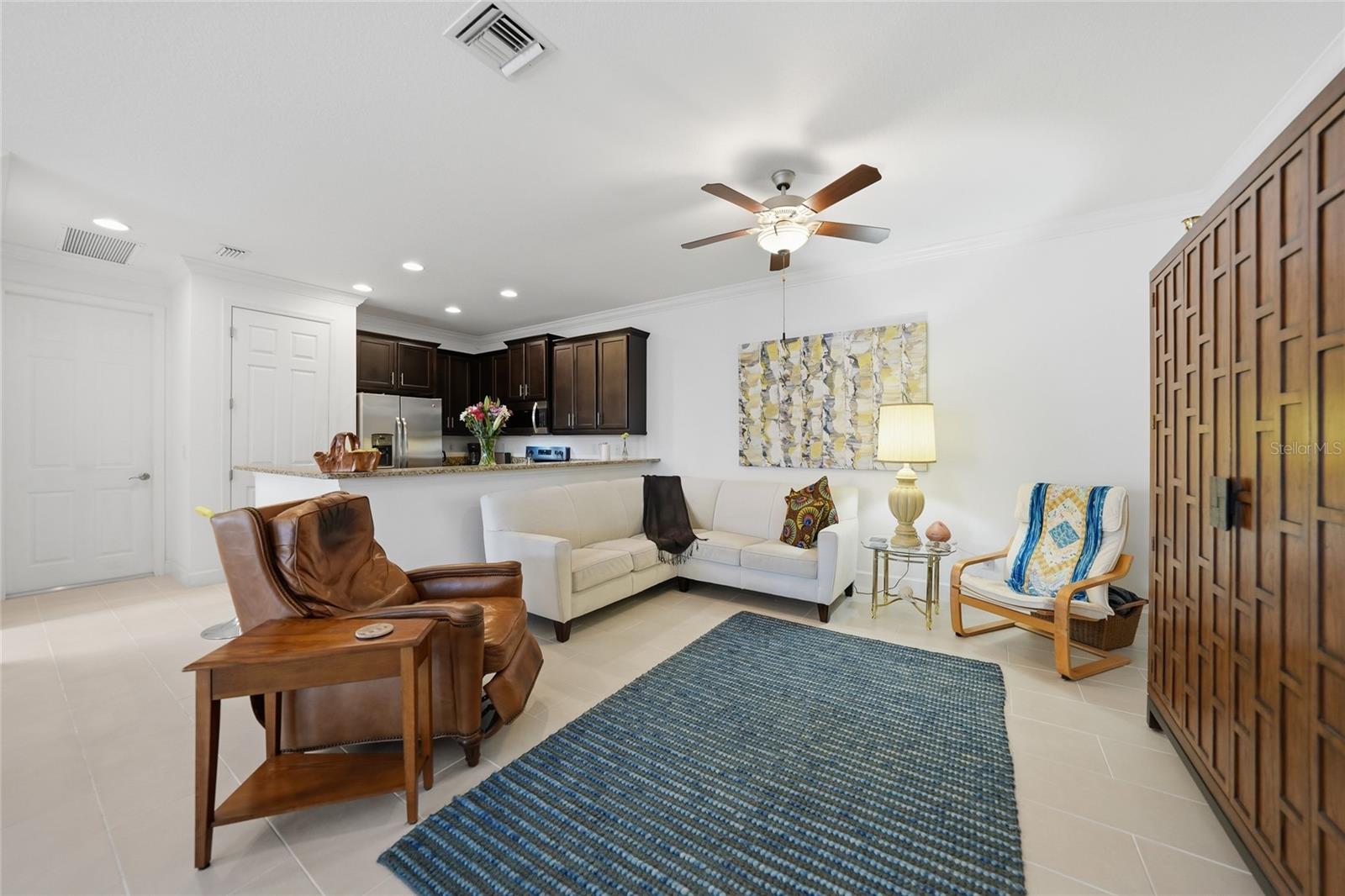 Image 9 of 31 For 28103 Pablo Picasso Drive