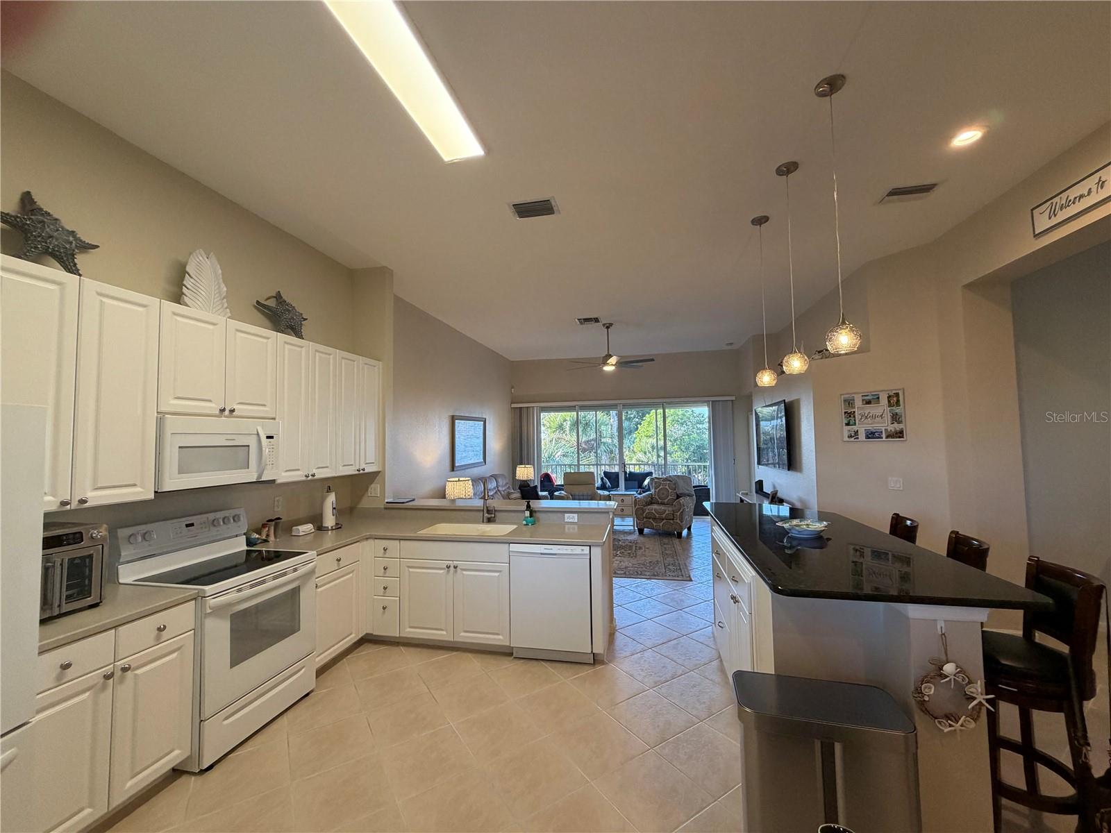 Image 13 of 81 For 3433 Grand Vista Court 202