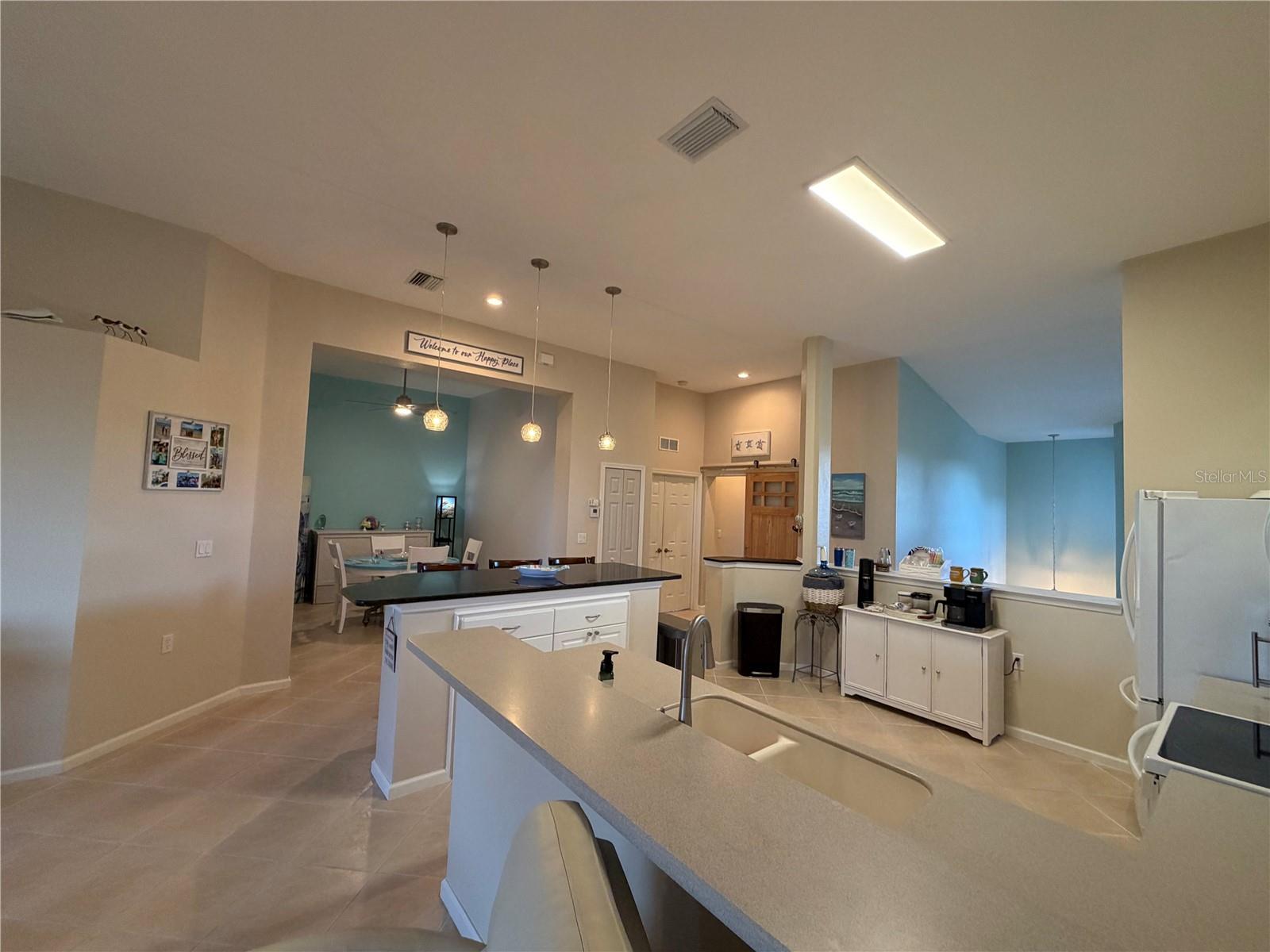 Image 17 of 81 For 3433 Grand Vista Court 202