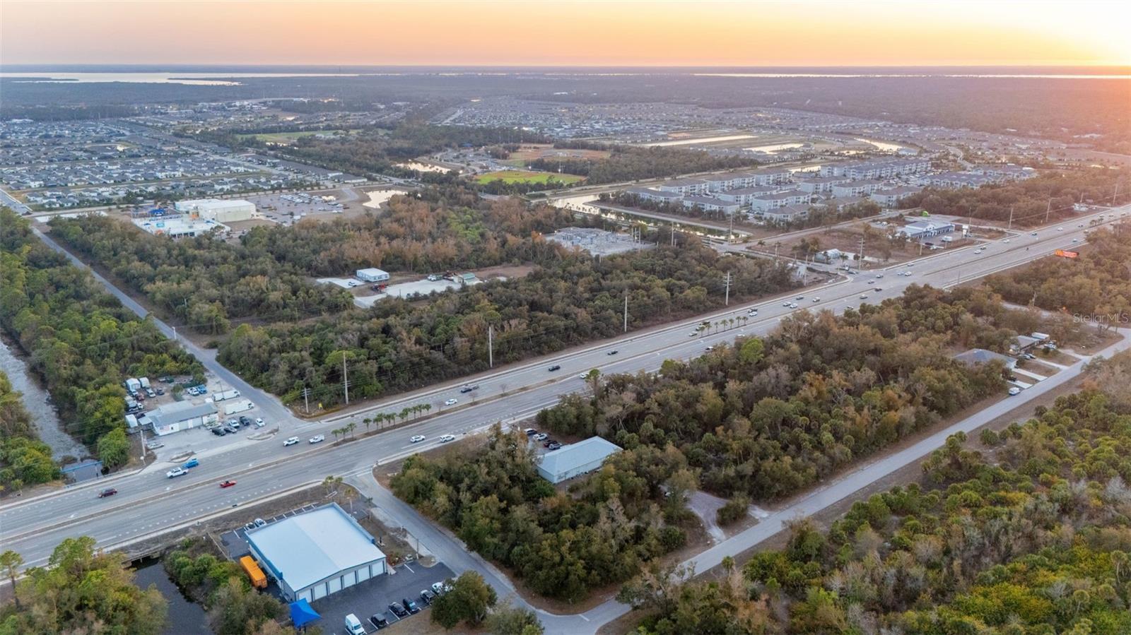 Image 4 of 11 For 732 Tamiami Trail