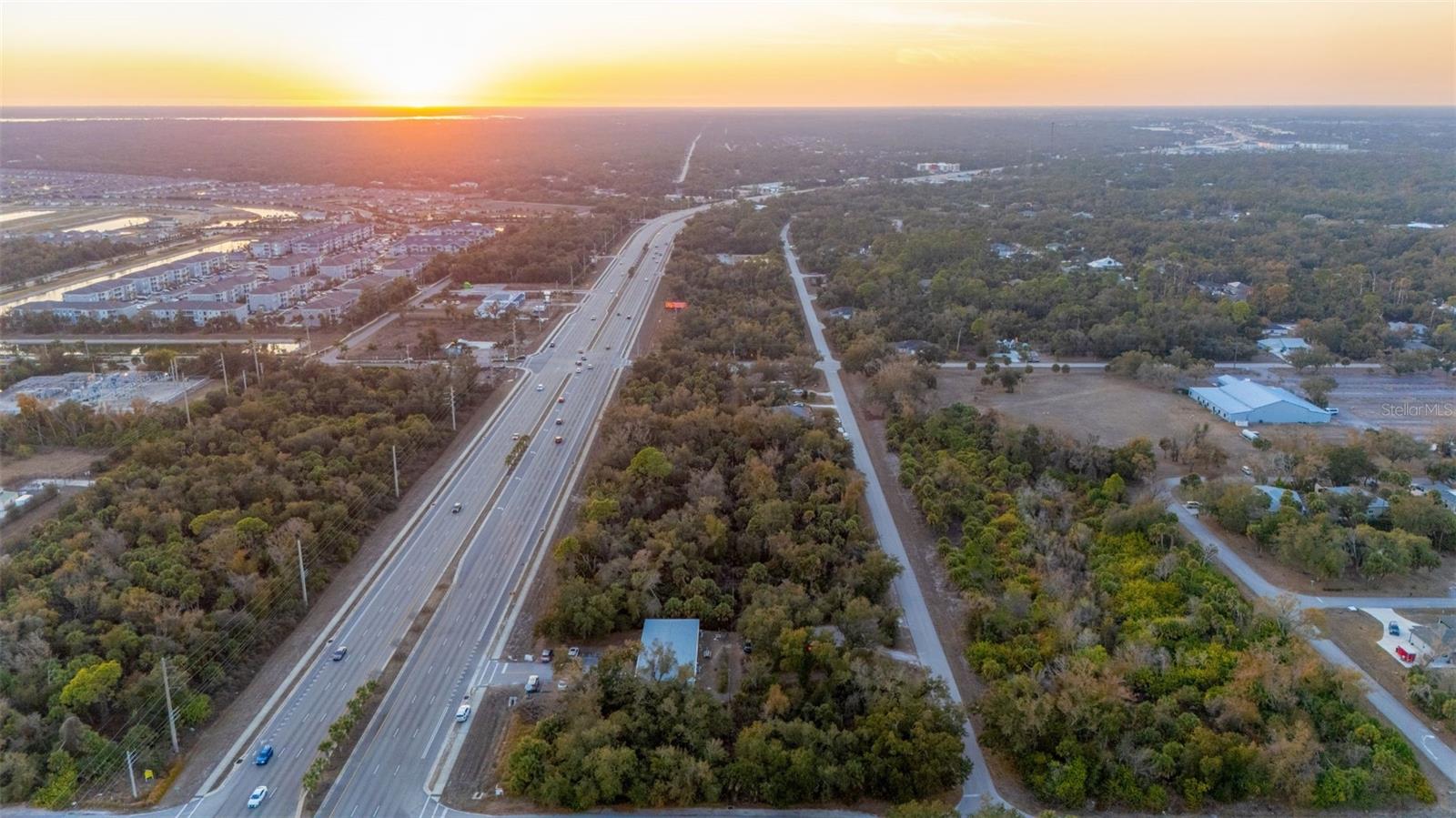 Image 5 of 11 For 732 Tamiami Trail