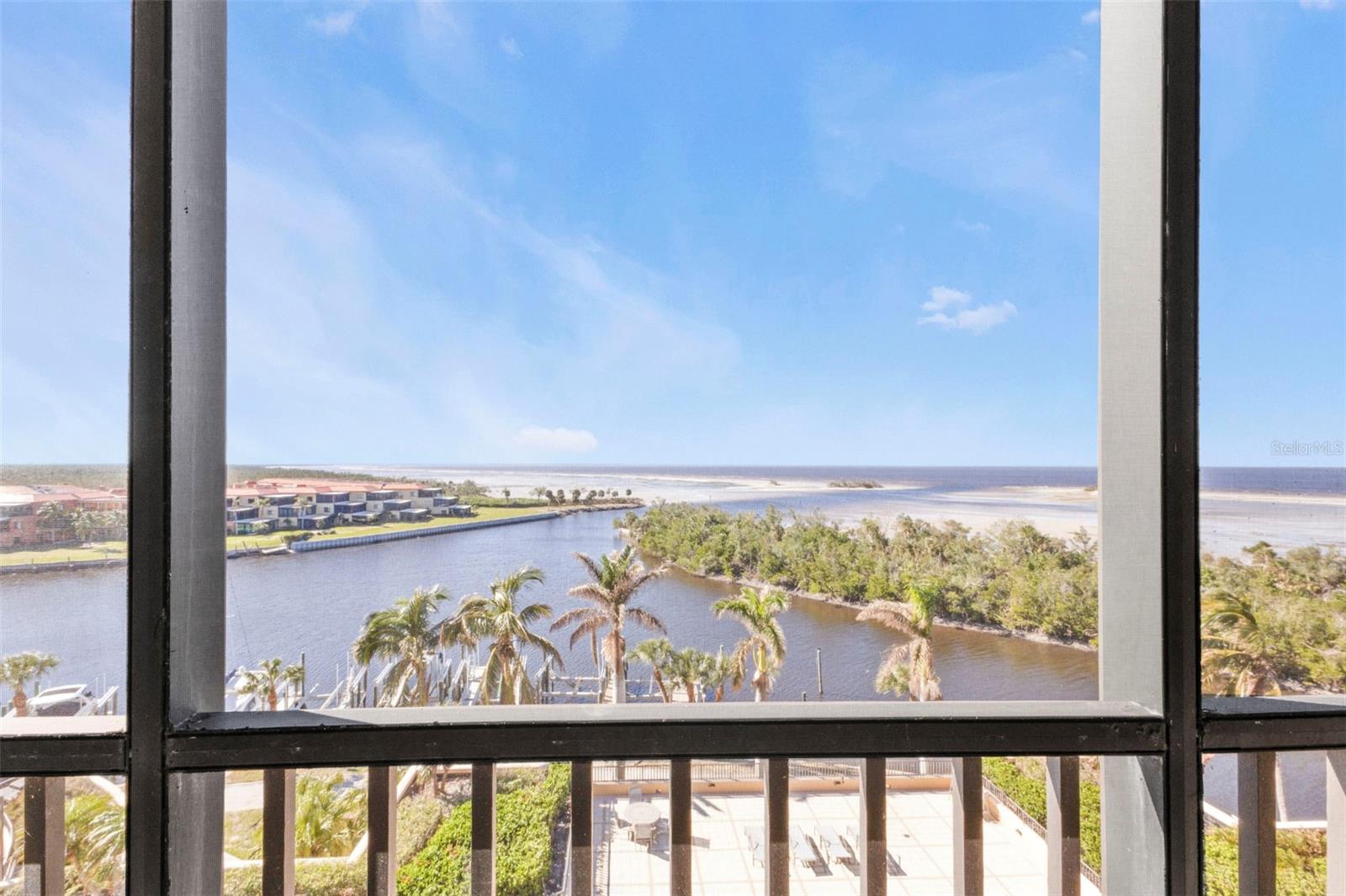 Image 23 of 63 For 3321 Sunset Key Circle 501