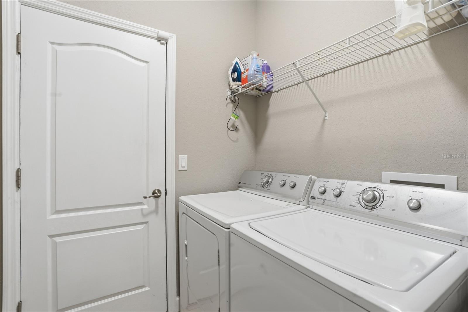 Image 27 of 36 For 13056 Silver Thorn Loop