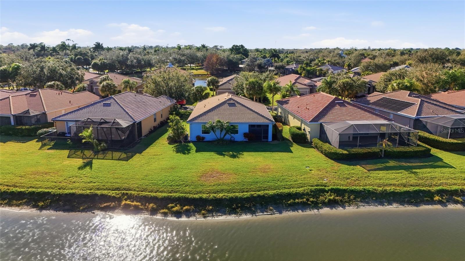 Image 34 of 36 For 13056 Silver Thorn Loop