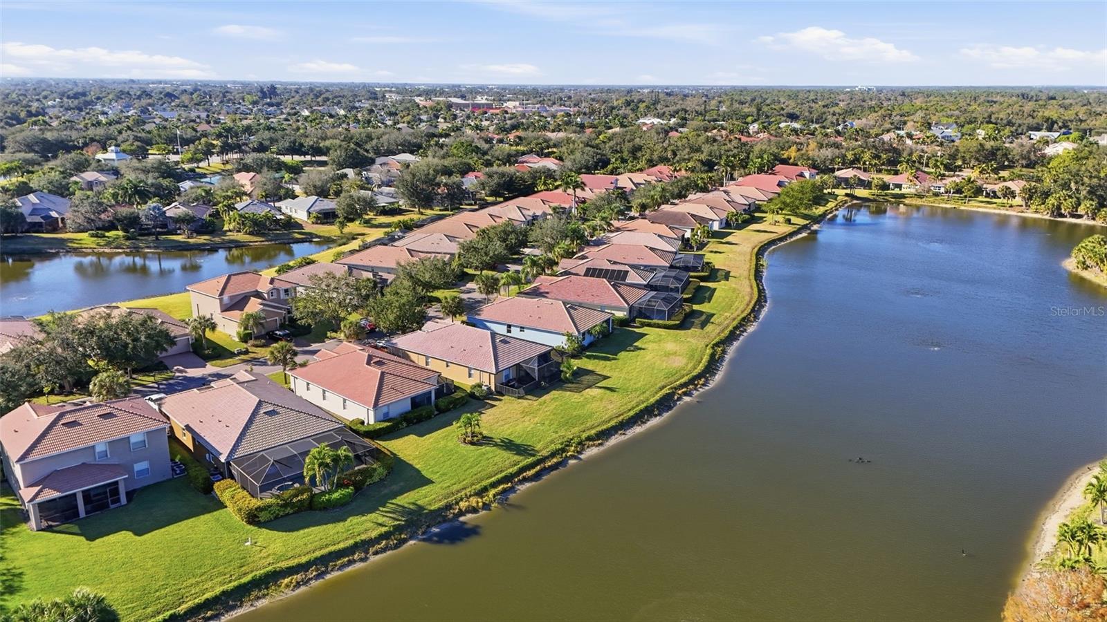 Image 35 of 36 For 13056 Silver Thorn Loop