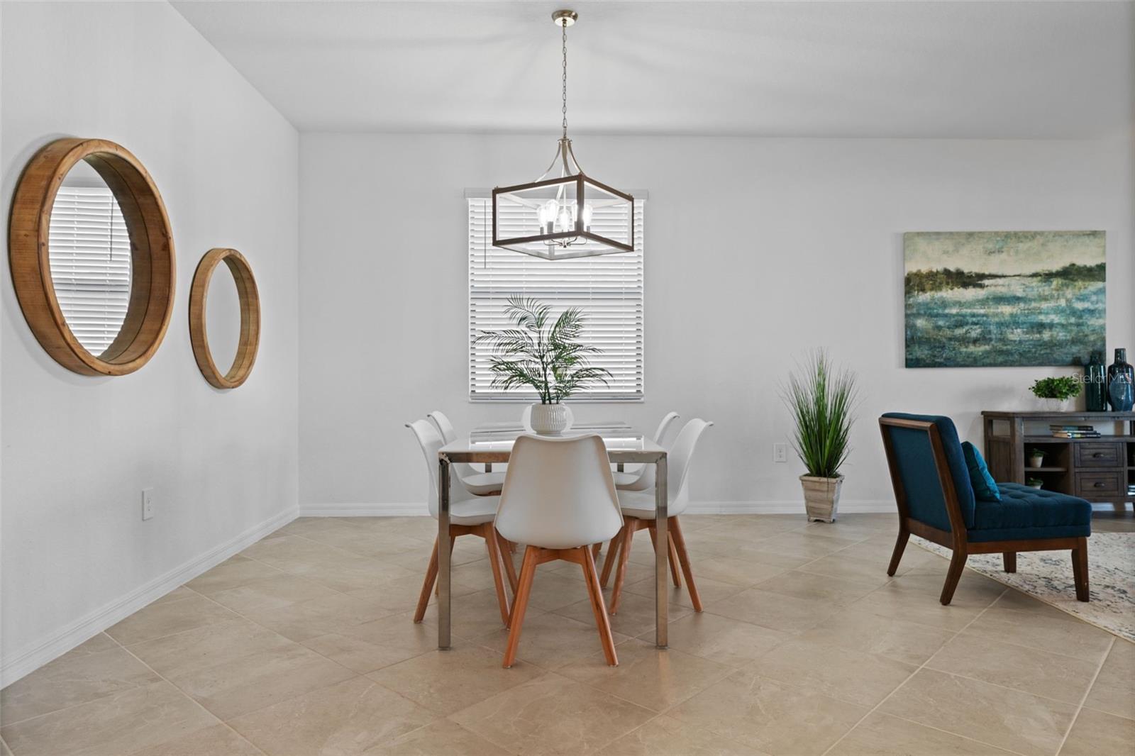 Image 6 of 54 For 1536 Saddlewood Circle