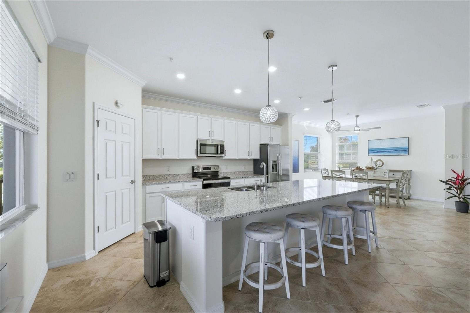 Image 16 of 98 For 14001 Black Beauty Drive 122