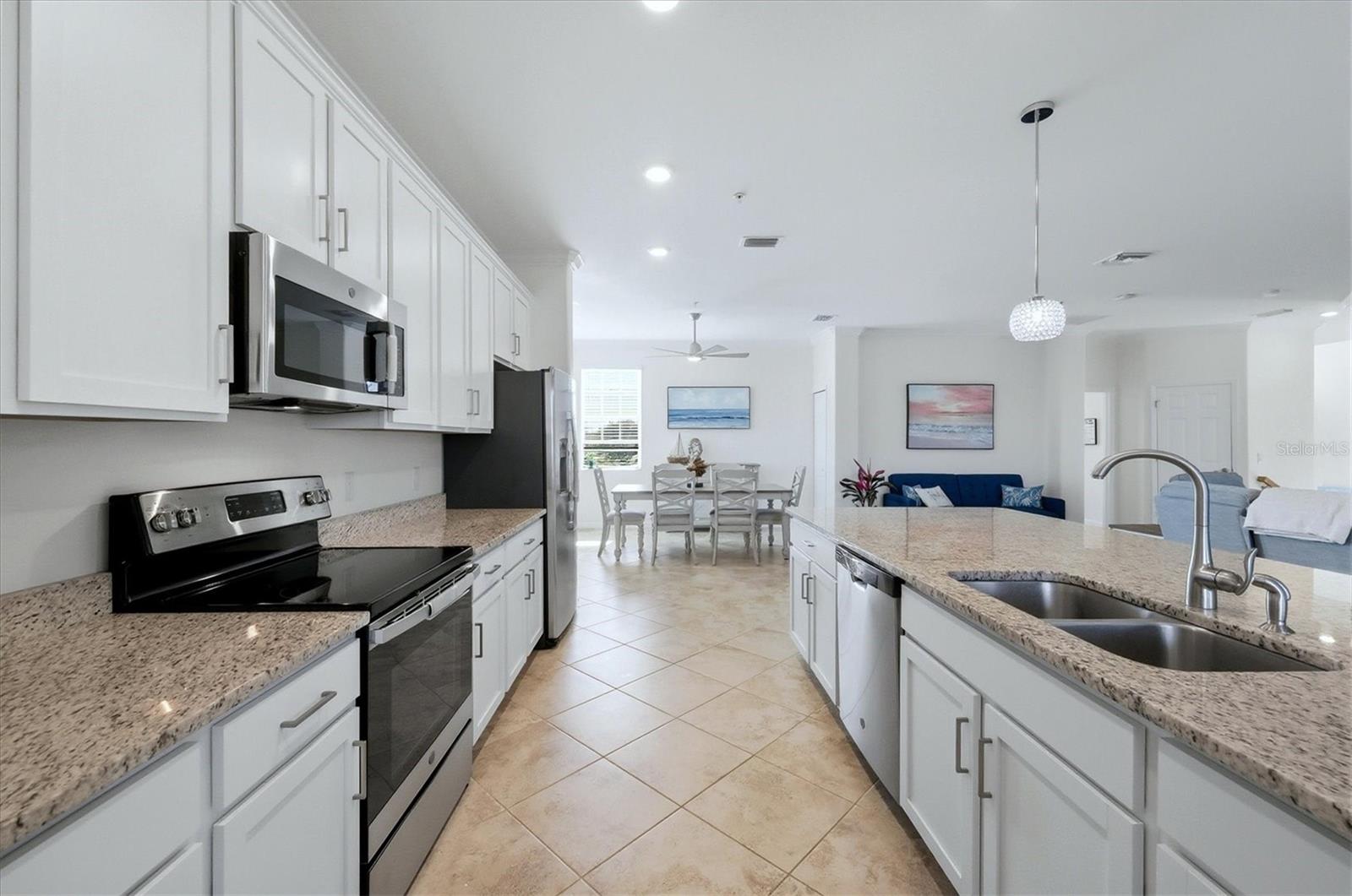 Image 17 of 98 For 14001 Black Beauty Drive 122