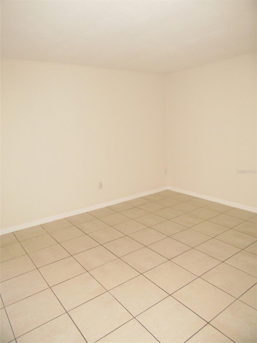 Image 10 of 15 For 440 Spring Lake Boulevard Nw