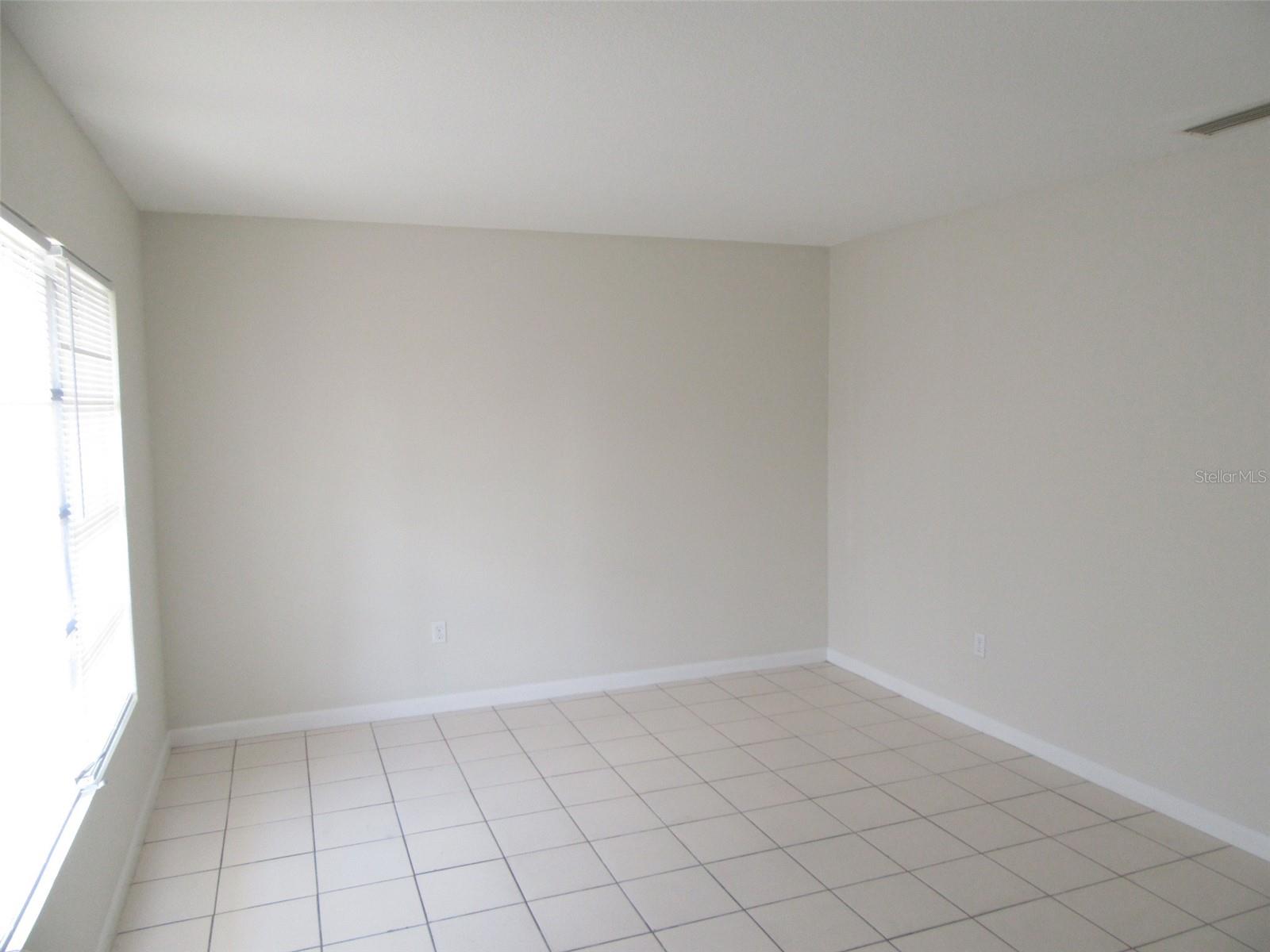 Image 3 of 15 For 440 Spring Lake Boulevard Nw