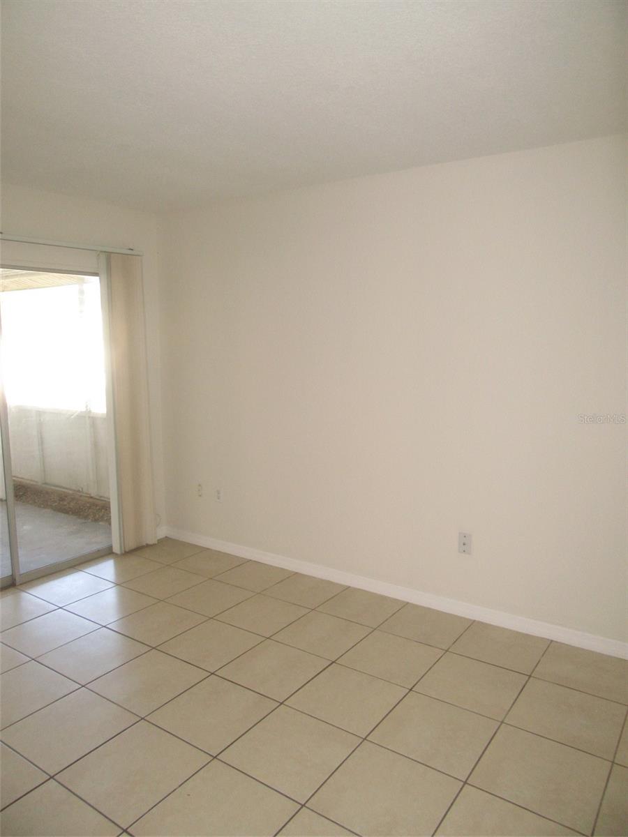 Image 8 of 15 For 440 Spring Lake Boulevard Nw