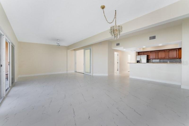 Image 14 of 35 For 1601 Park Beach Circle 132