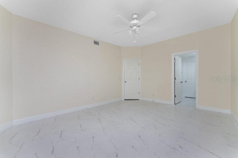 Image 27 of 35 For 1601 Park Beach Circle 132