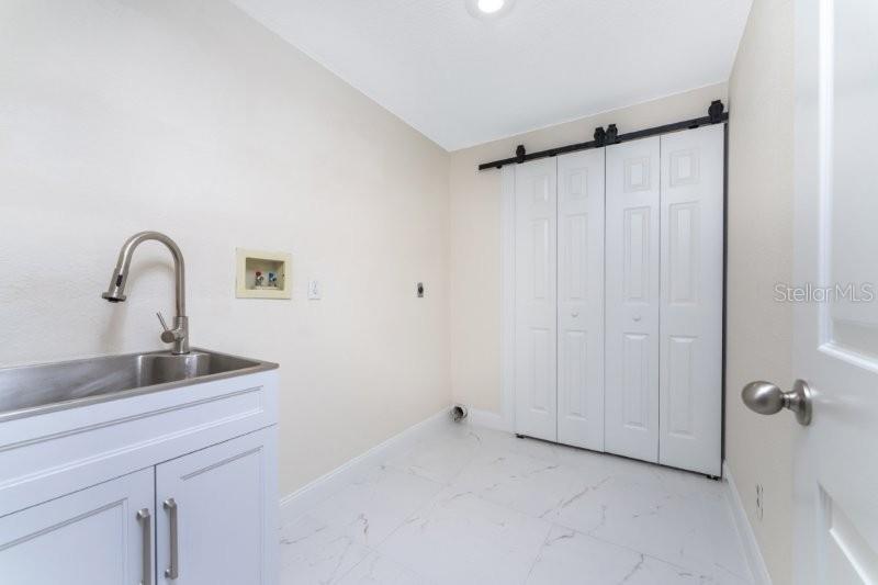 Image 33 of 35 For 1601 Park Beach Circle 132