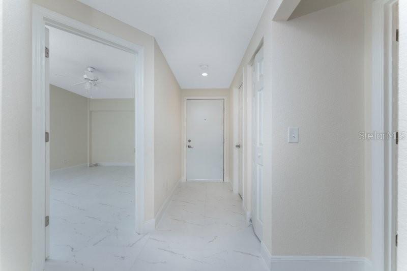 Image 7 of 35 For 1601 Park Beach Circle 132