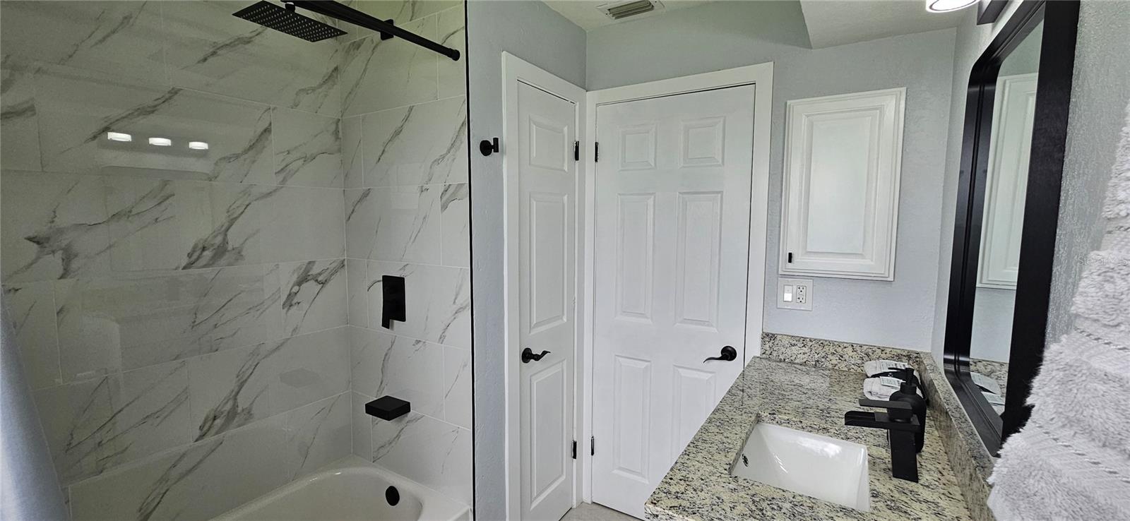 Image 13 of 38 For 251 46th Street