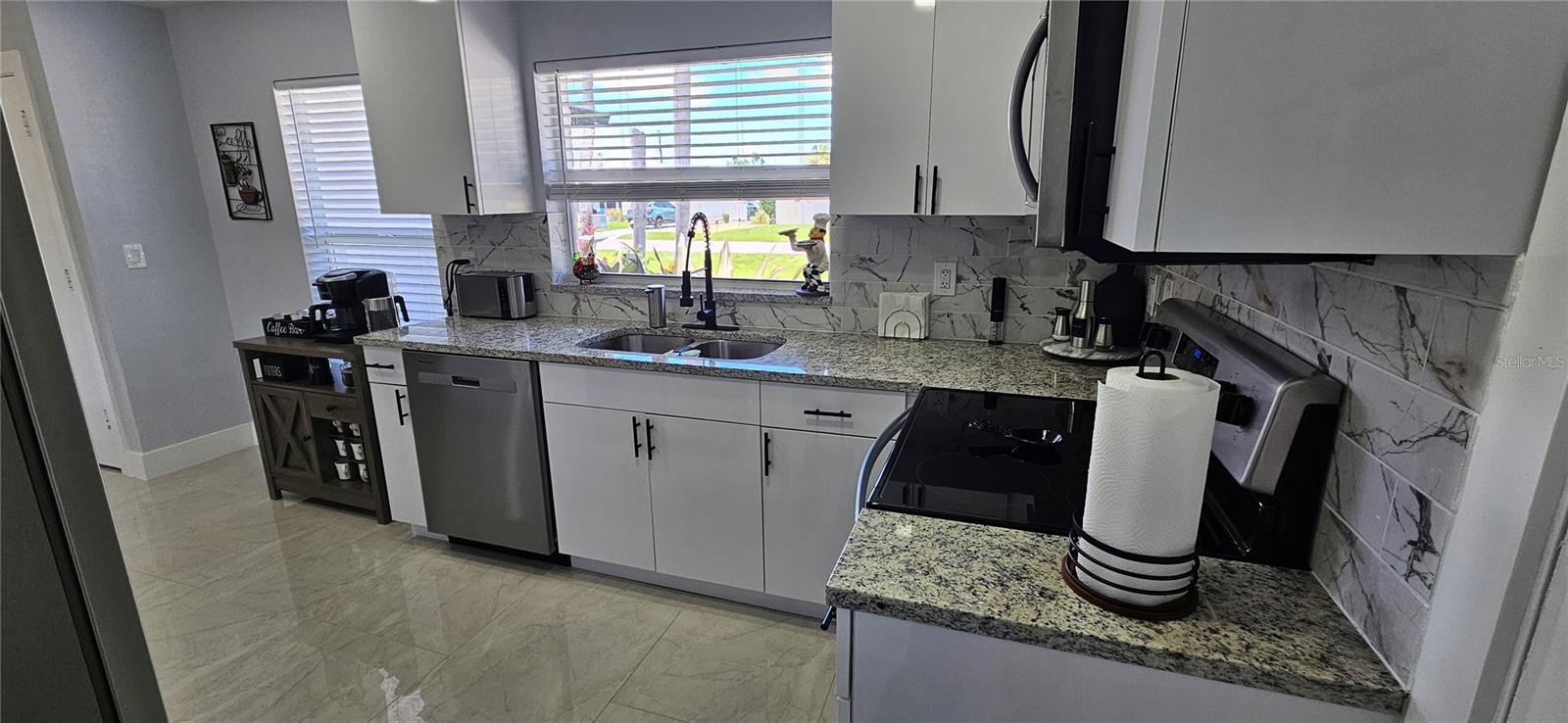 Image 28 of 38 For 251 46th Street