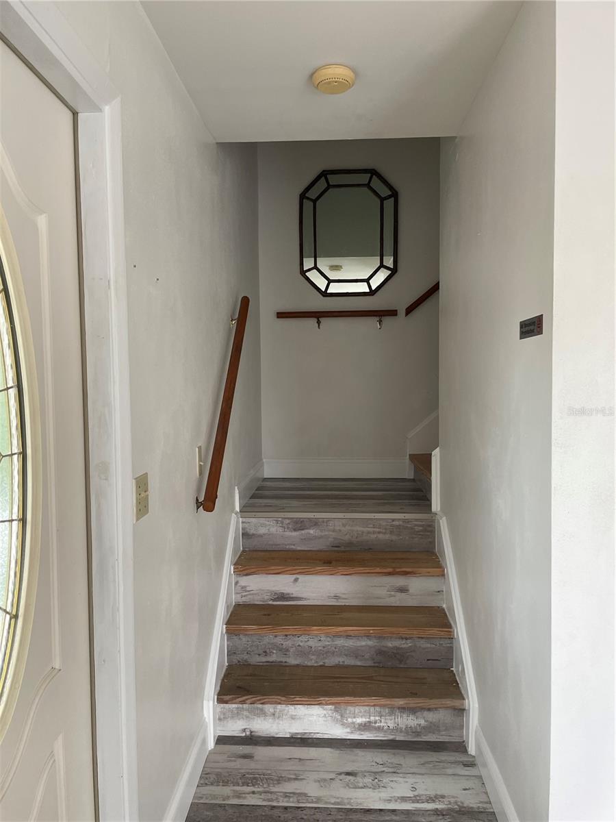 Image 20 of 42 For 60 Beachcomber Lane B