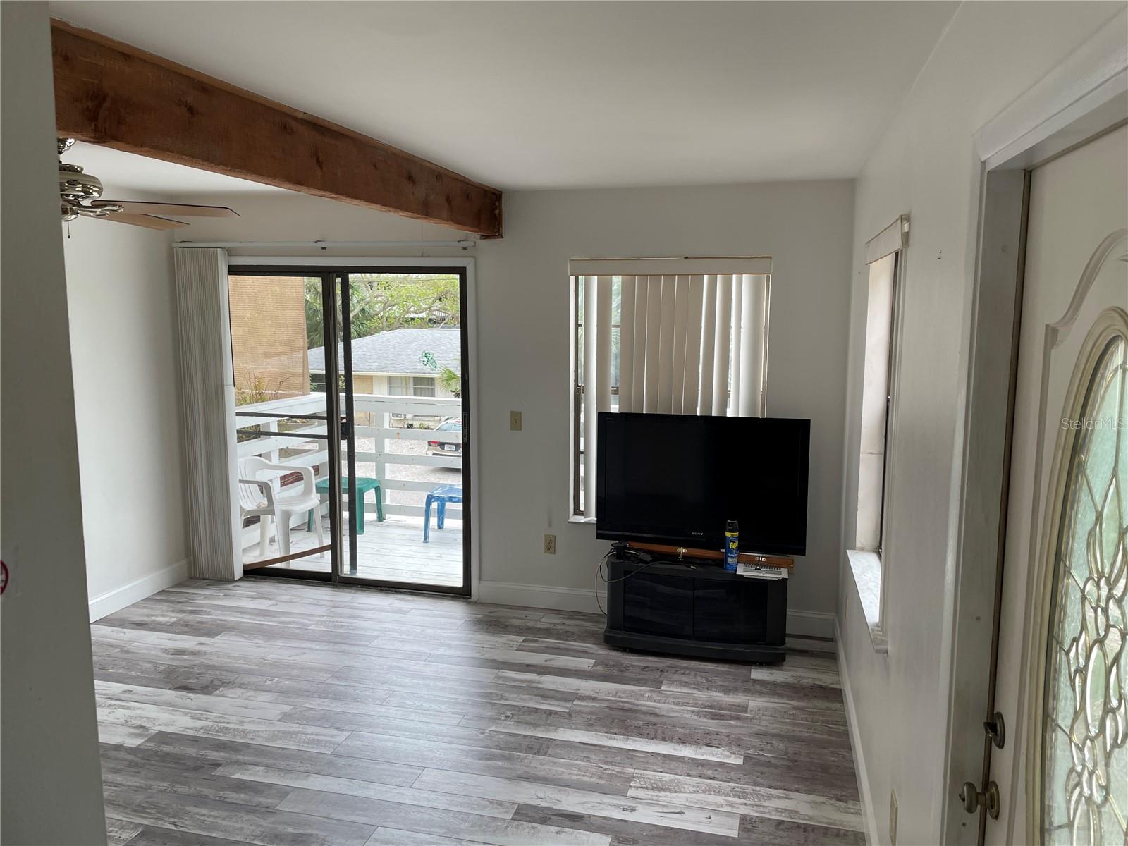 Image 21 of 42 For 60 Beachcomber Lane B