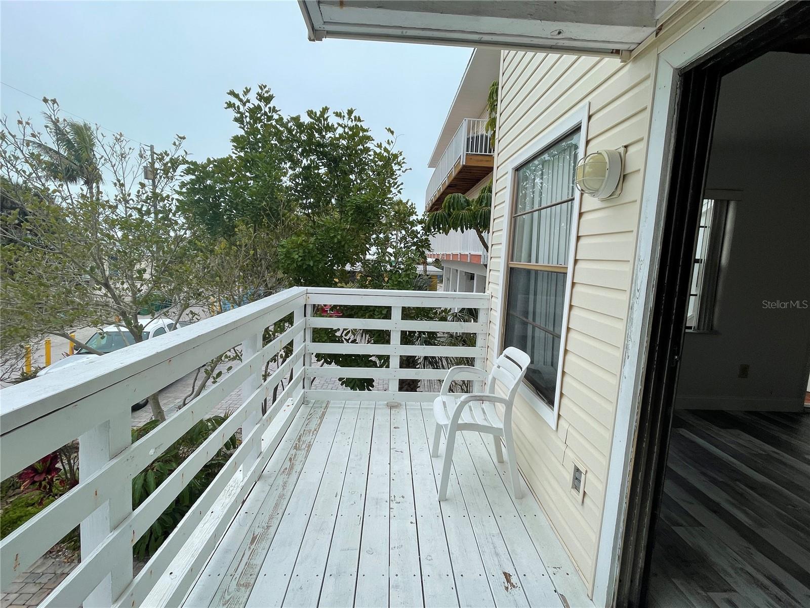 Image 33 of 42 For 60 Beachcomber Lane B