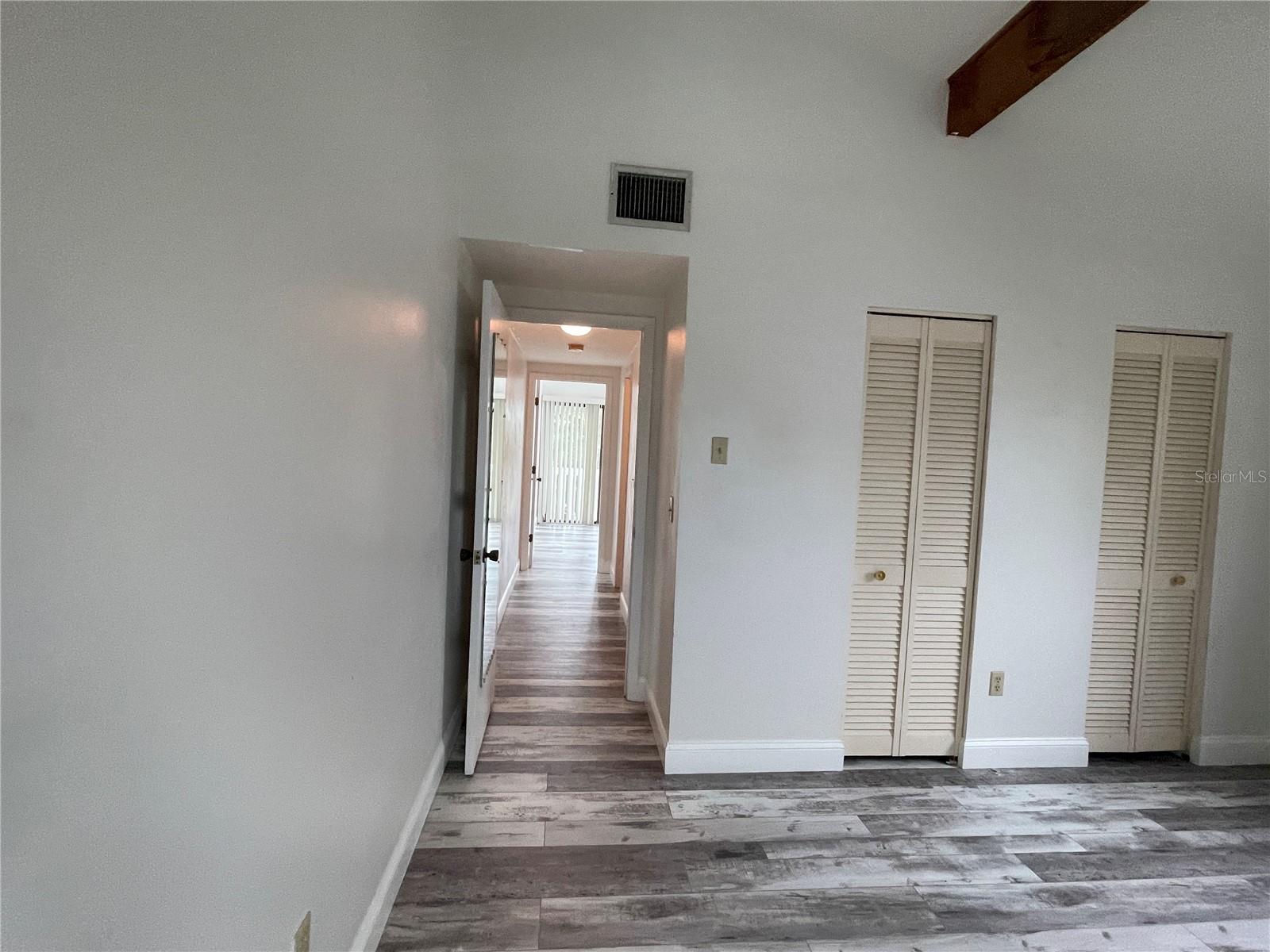 Image 41 of 42 For 60 Beachcomber Lane B