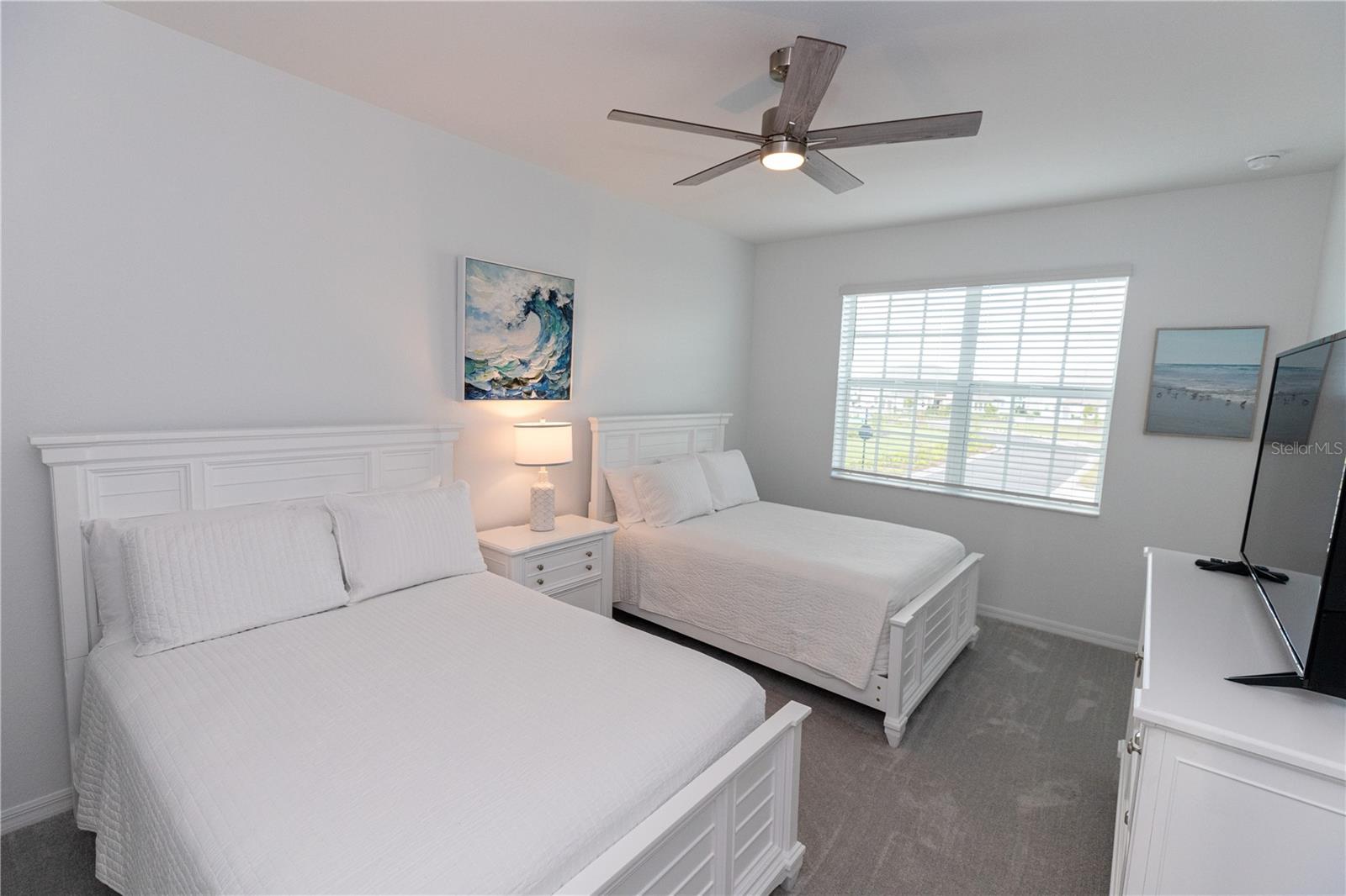 Image 14 of 26 For 16572 Kingwood Lane 3621